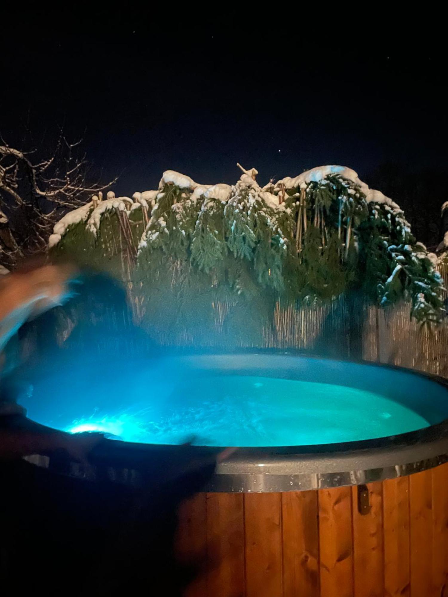 Dzintarkrasts Hotel Jūrkalne Екстериор снимка